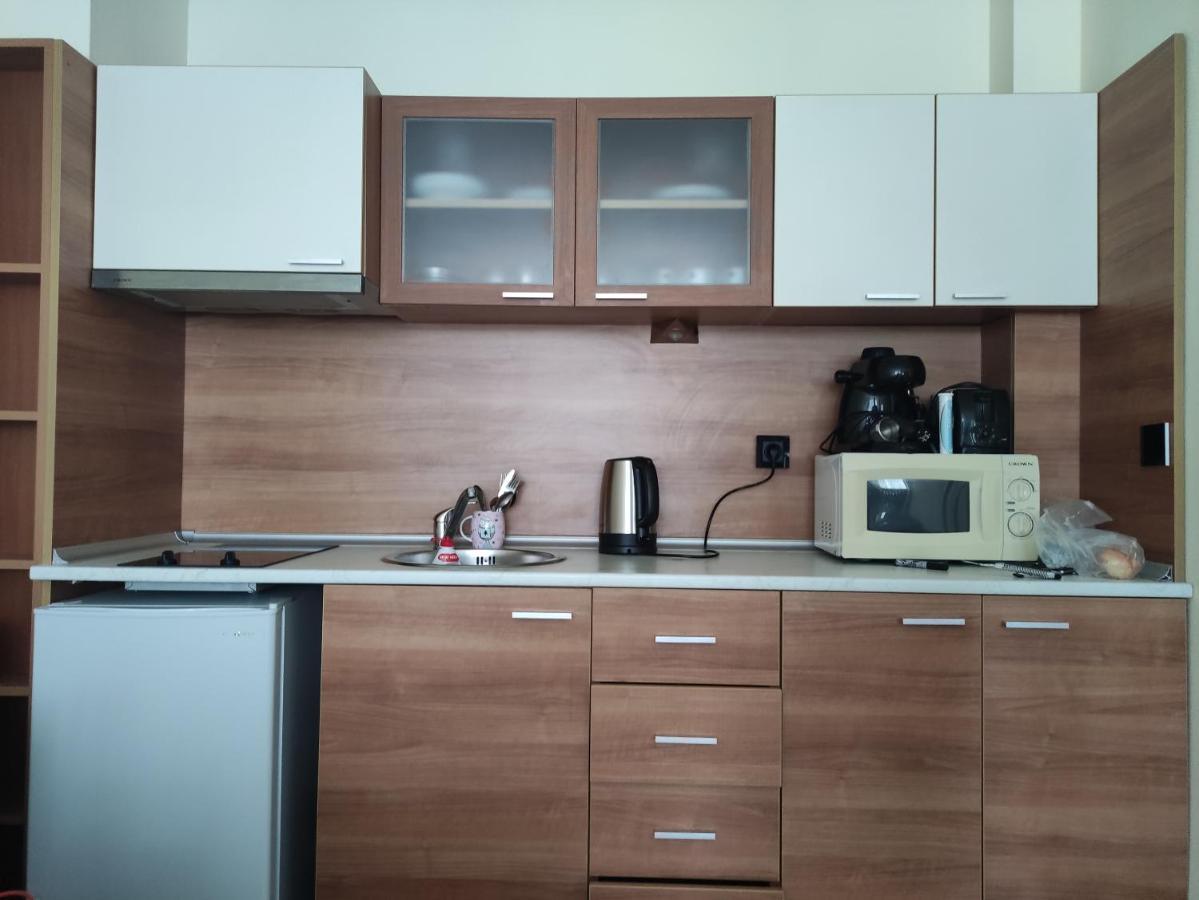 Pollo Resort, Summer Wind Apartaments Pantai Sunny Bagian luar foto