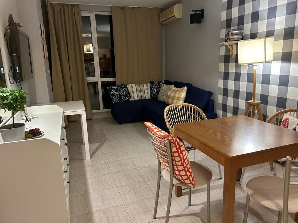 Pollo Resort, Summer Wind Apartaments Pantai Sunny Bagian luar foto
